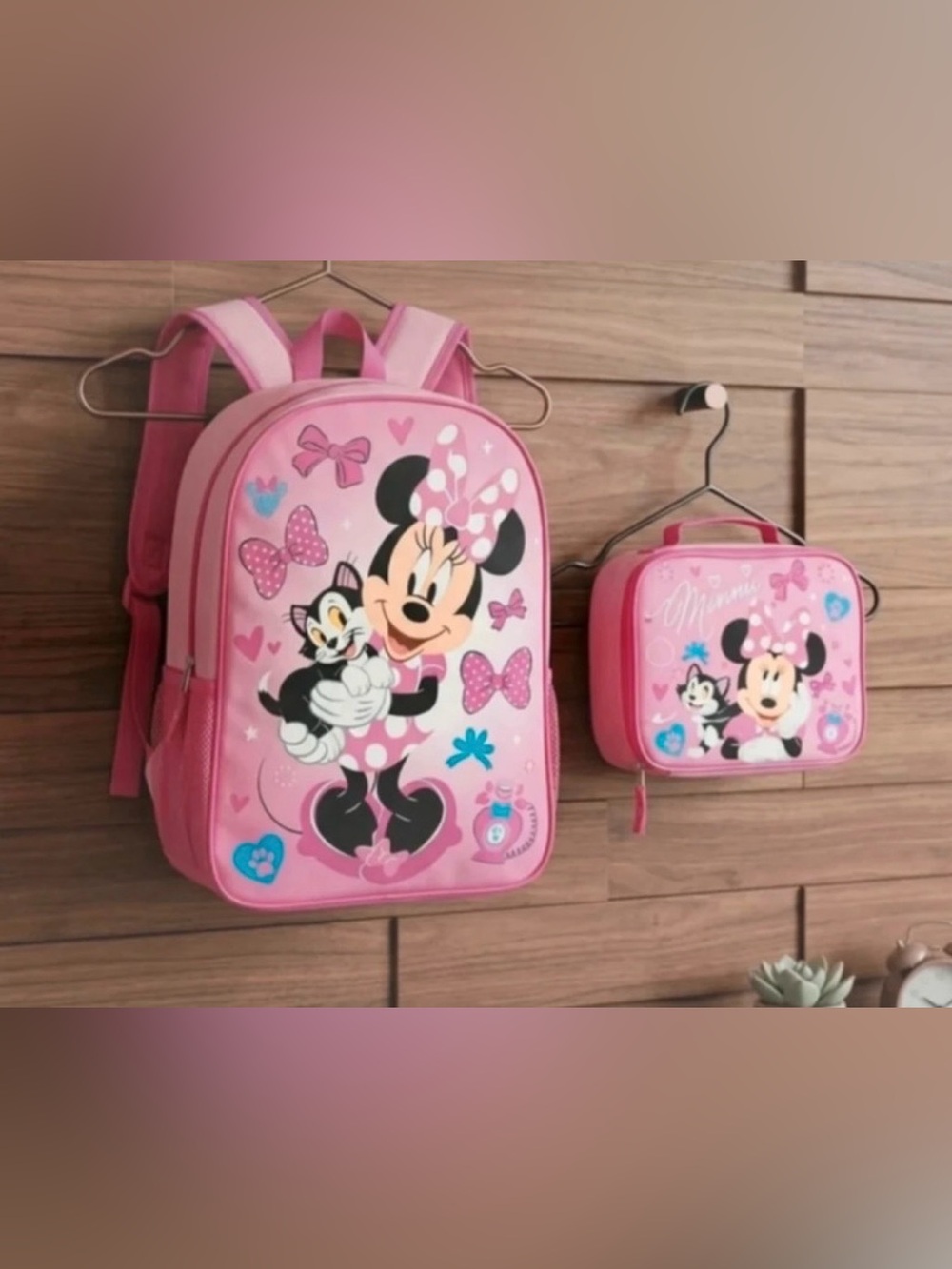 Disney Minnie Mouse Pink Backpack and Lunch Bag Set